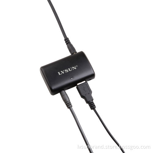 65W Mini Universal Laptop DC Adaptor in the car